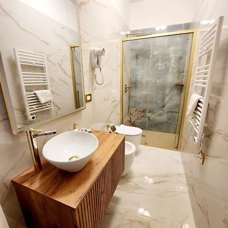 Golden Palace Luxury 4* Řím
