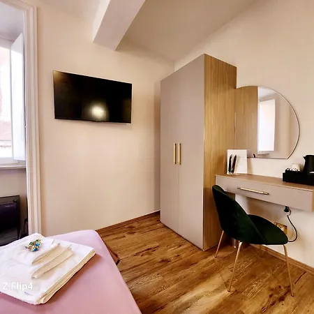 Golden Palace Luxury 4* Řím