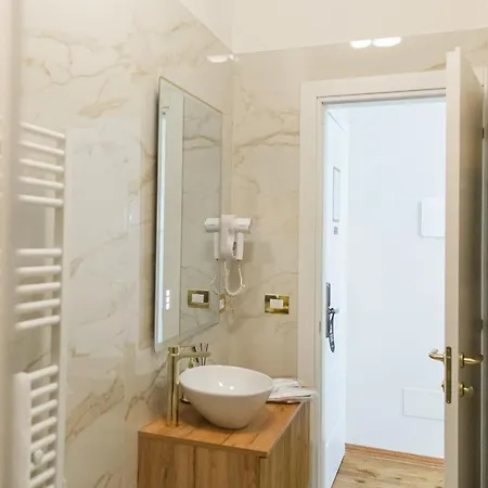 Golden Palace Luxury Penzion Řím